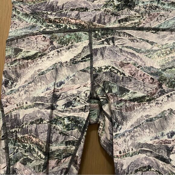 Lululemon Train Times Multi Obsidian 25” Length Leggings Size 10 - Picture 6 of 8